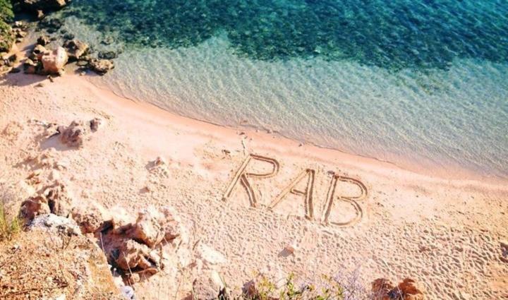 Apartment Apoksiomen Barbat na Rabu Kültér fotó